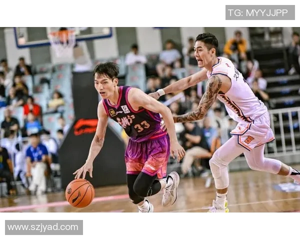 CBA季前赛精彩回顾广州队对阵广厦队全场录像分析与亮点总结 CBA季前赛精彩回顾广州队对阵广厦队全场录像分析与亮点总结