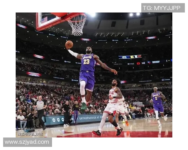 湖人对公牛全场比赛回顾与精彩瞬间分析 湖人对公牛全场比赛回顾与精彩瞬间分析